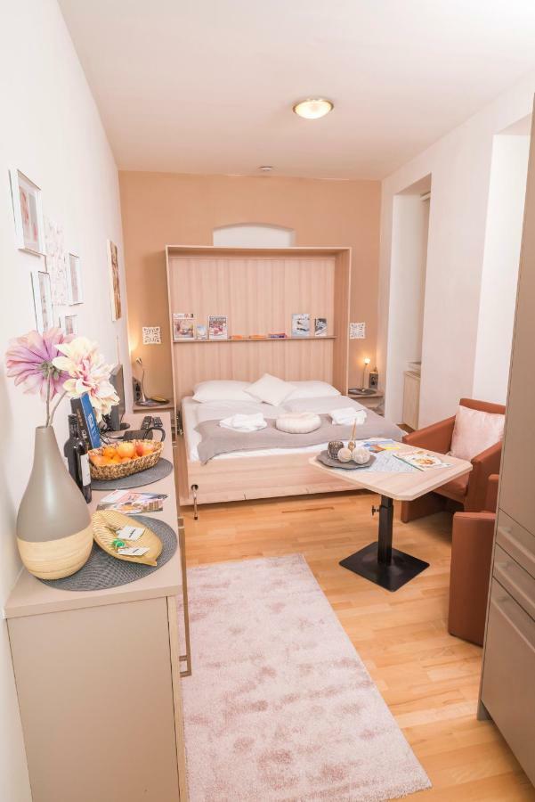 Ferienwohnung Tiny Hideaway Wien Exterior foto
