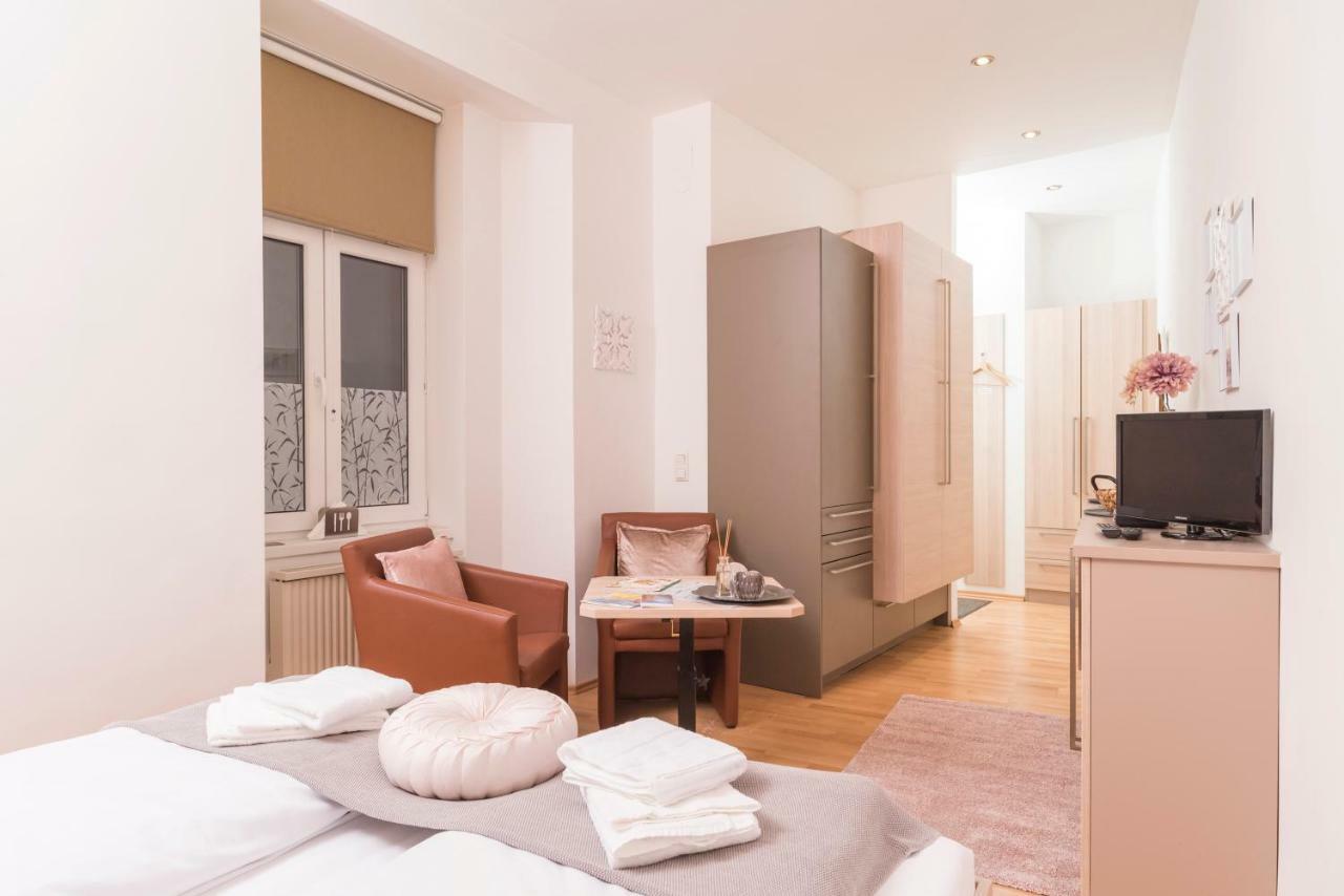 Ferienwohnung Tiny Hideaway Wien Exterior foto
